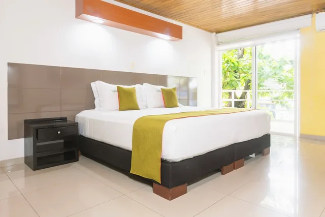 غرفة بسرير كوين، Waira Suites Hotel 10/10