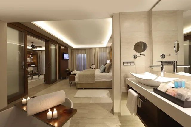 1 Bedroom, Mirage, Club, Suite, 2 Double Beds, Adult Only, Hot Tub، Majestic Mirage Punta Cana - All Inclusive 4/4