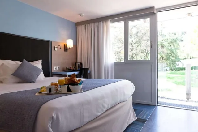 غرفة قياسية بسريرين منفصلين، KYRIAD LYON SUD - SAINTE FOY 3/10