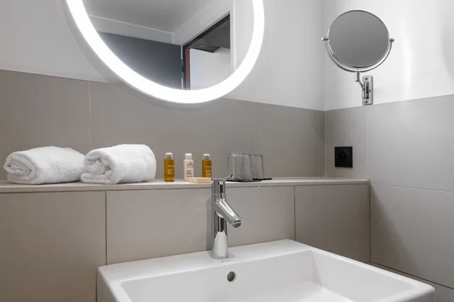 جناح جونيور بسرير كينج، Mercure Bordaux Gare Atlantic 9/9