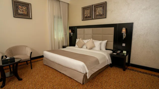 استوديو عائلي، Royal Grand Suite Hotel 1/2