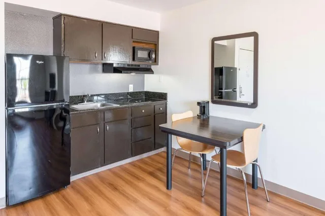 شقة لغير المدخنين، Studio6 Arlington, TX 1/2