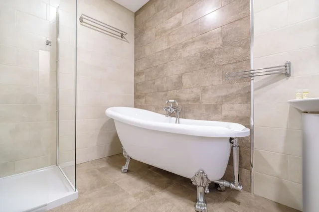 غرفة سوبيريور بسرير كينج، Silver Seahorse Garden Retreat 8/8