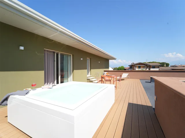 جناح بسرير كوين، Best Western Hotel Arya 2/3