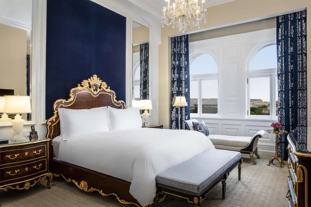 غرفة بسرير كينج، Waldorf Astoria Washington DC 2/3