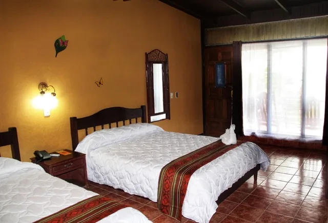 غرفة قياسية بمطبخ صغير، Arenal Lodge 2/4