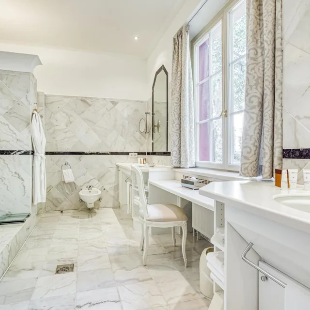 Tower, Deluxe, Suite، WALD AND SCHLOSSHOTEL FRIEDRICHSRUHE 2/4