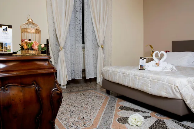 غرفة ديلوكس بسرير كينج وسرير كوين، Nerva Accomodation Cavour 1/8