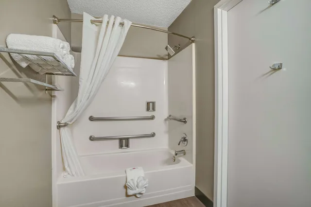 غرفة قياسية بسرير مزدوج لذوي الإعاقة، Motel6 Euless, TX - Dallas 5/5