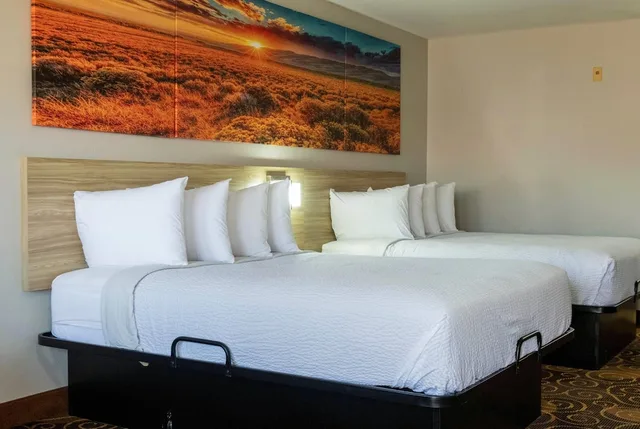 غرفة بسريرين كوين، Days Inn by Wyndham San Angelo 5/8