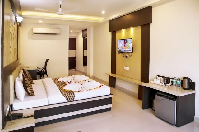 غرفة تنفيذية بسرير مزدوج، Hotel Ganges Grand 1/7