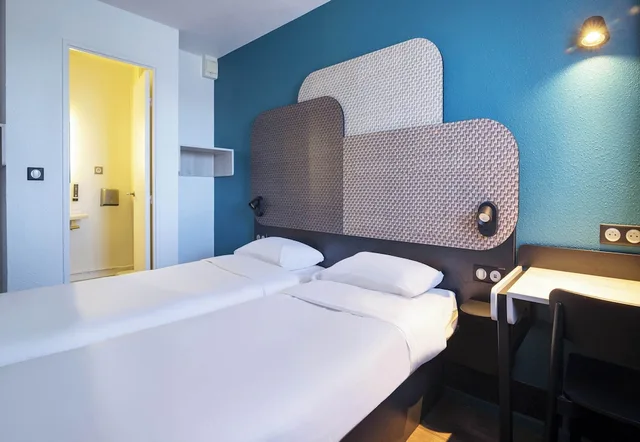 غرفة بسريرين منفصلين، B&B HOTEL Avignon 1 2/6