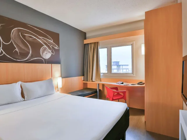 غرفة قياسية بسرير كوين، Ibis Goiania 1/10