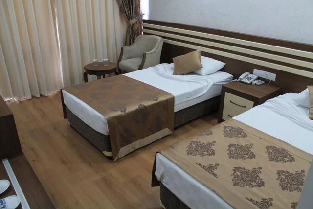 Standard, Triple, 3 Beds, Lateral Side Sea View، Olbia Hotel 1/1