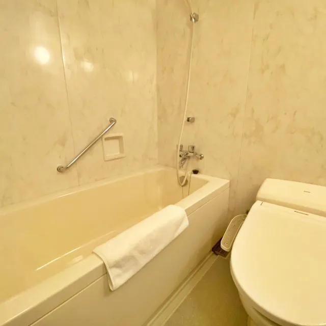 جناح، Restaurant & Hotel Traumerei 5/6