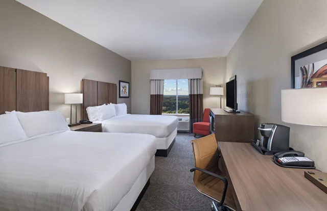 غرفة قياسية بسريرين مزدوجين لذوي الإعاقة، Holiday Inn Express Suites Austin Nw Four Points 1/1