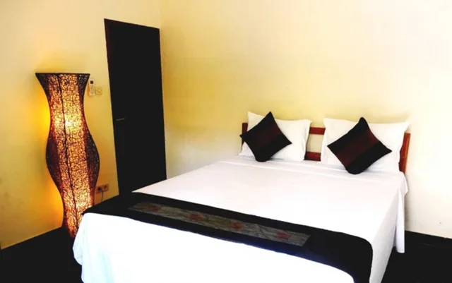 Standard, Queen Bed, OCEANS 5 DIVE RESORT 4/4