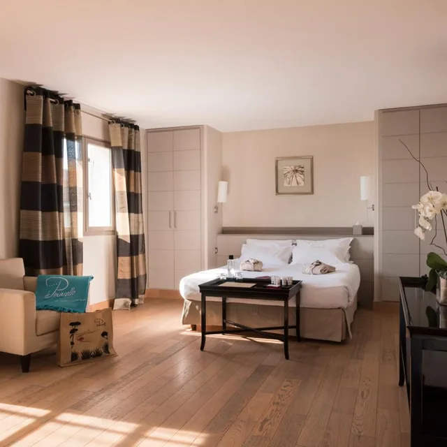 جناح بإطلالة على البحر، Hotel Le Pinarello 1/5