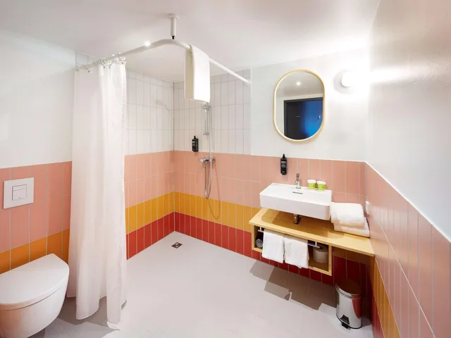 جناح متصل عائلي قياسي، ibis Styles Bayreuth 8/9