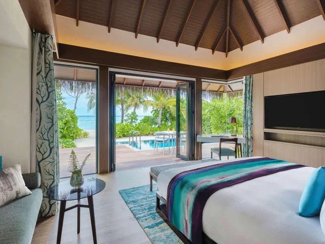 BEACH POOL VILLA-Transfer Excluded, Pullman Maldives Maamutaa 2/3