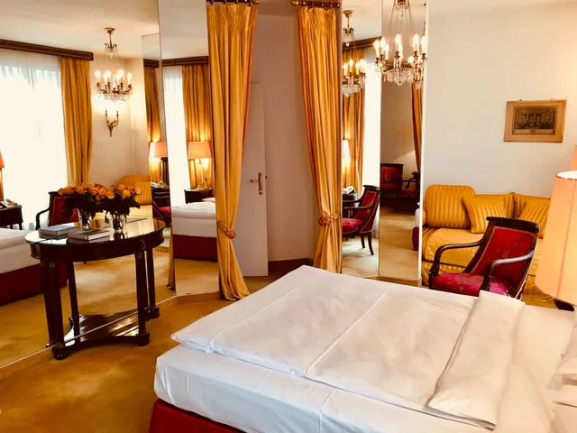 جناح بسرير مزدوج، Opera Hotel 1/3