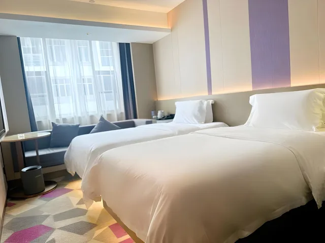 Standard, Twin Beds, Lavande Hotel (Zhongshan Shiqi Daxin Xinduhui,North of Zhongshan Railway Station) 1/2