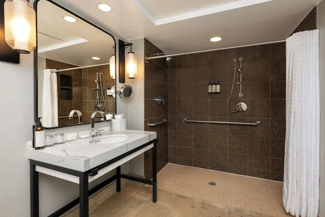 غرفة بسريرين كوين بإطلالة على المدينة لذوي الإعاقة، Hotel 1000 Seattle 8/9