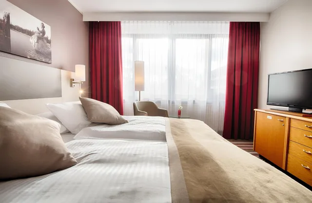 غرفة سوبيريور بسرير كينج، LEONARDO HOTEL HANNOVER 4/7