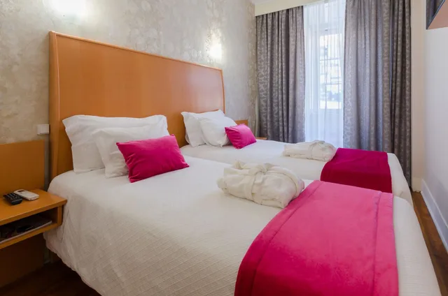 غرفة ثلاثية، Hotel Inn Rossio 2/5