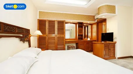 غرفة ثلاثية بسريرين مزدوجين، Bali Bungalo Hotel 1/1