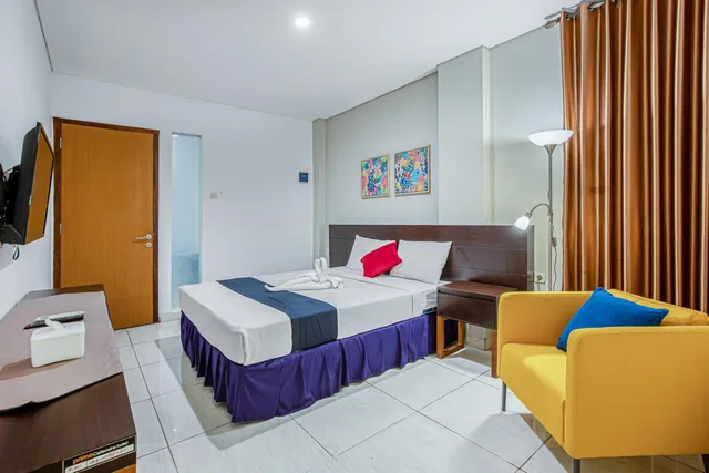 غرفة ديلوكس بسرير مزدوج، Prime Cailendra Hotel Tamansiswa Yogyakarta 2/6