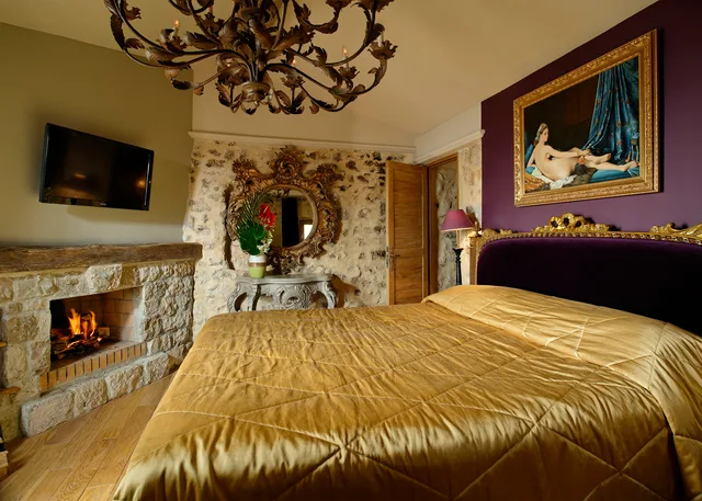 جناح جونيور عائلي، Chateau Eza 1/2
