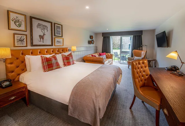 Courtyard, Deluxe، De Vere Tortworth Court Ex Tortworth Court Four Pillars 1/6