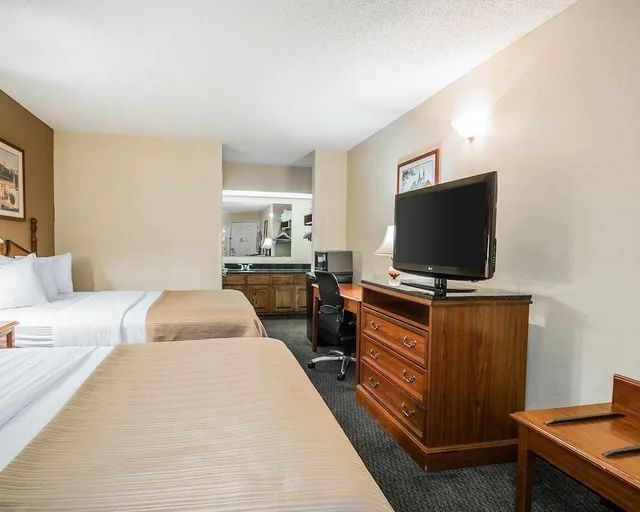غرفة بسريرين مزدوجين لذوي الإعاقة، Quality Inn Bainbridge 6/10
