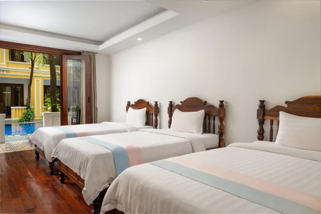 غرفة ثلاثية بثلاثة أسرّة، La Residence WatBo Hotel 1/1