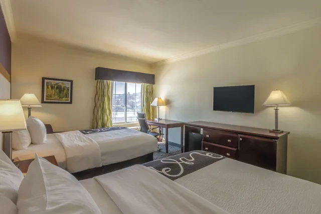 غرفة بسريرين كوين، La Quinta Inn & Suites by Wyndham Loveland 7/9