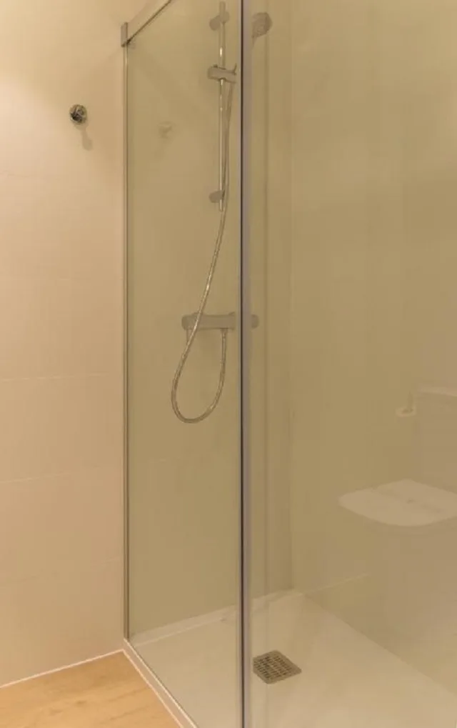 Double Single Use Standard، Hostal Lami 4/7