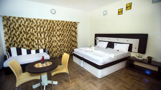 Room, Triple, King Bed, Sofa, Ground Floor, Happy Nest Resort 1/1