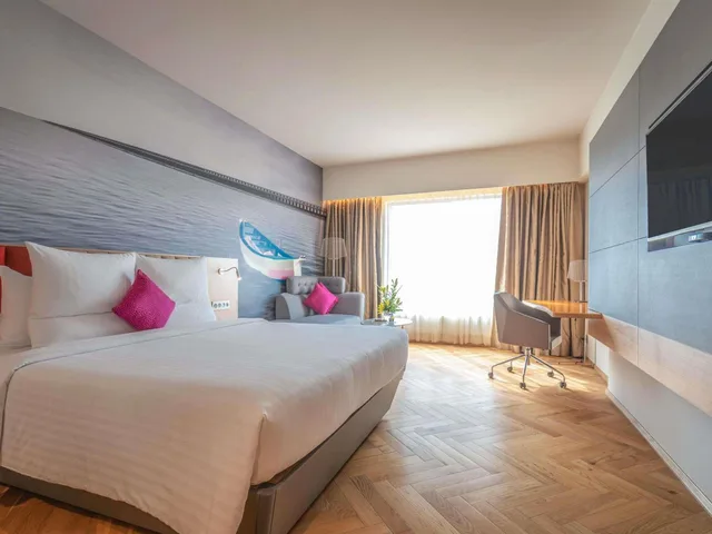 غرفة سوبيريور بسرير كينج وسرير كوين، Novotel Vijayawada Varun 4/8