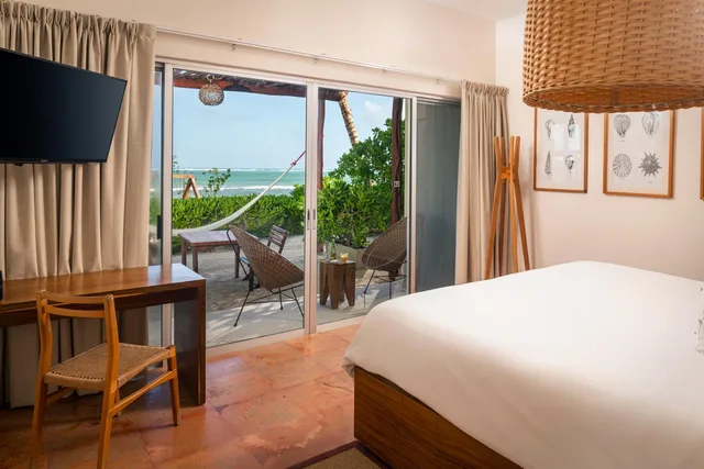 غرفة بسرير كينج بإطلالة على البحر، Mereva Tulum by Blue Sky (ex. Blue Sky Hotel Boutique) 4/8