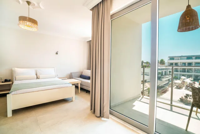 Studio, Annex, Victoria Princess Hotel Side - Adults Only 2/2