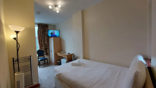 Compact, Single Bed، London Star Hotel 3/6