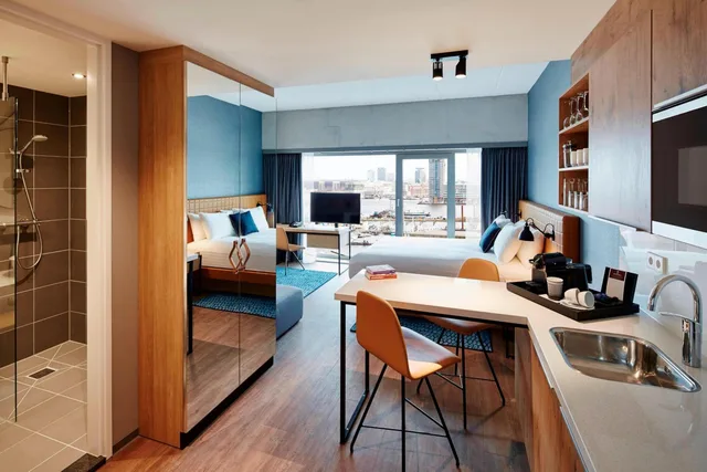 استوديو بسرير كوين، Residence Inn By Marriott Amsterdam Houthavens 2/6