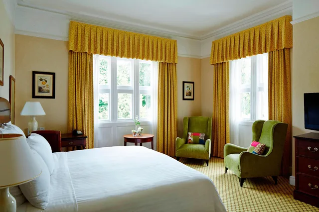 غرفة تقليدية بسرير كينج، Delta Hotels by Marriott Breadsall Priory Country Club 1/6