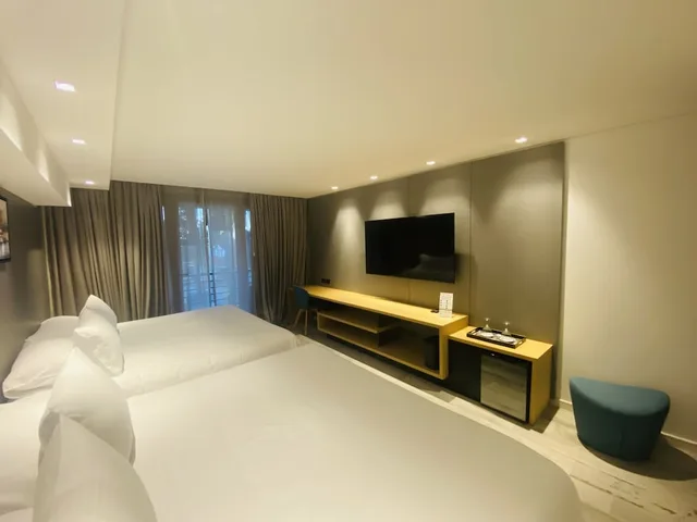 جناح استوديو غراند بسريرين كينج بجاكوزي، HOTEL LA CAPILLA 4/7