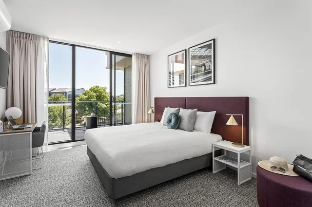 3 Bedrooms, Apartment, Quest Ballarat Station 2/2