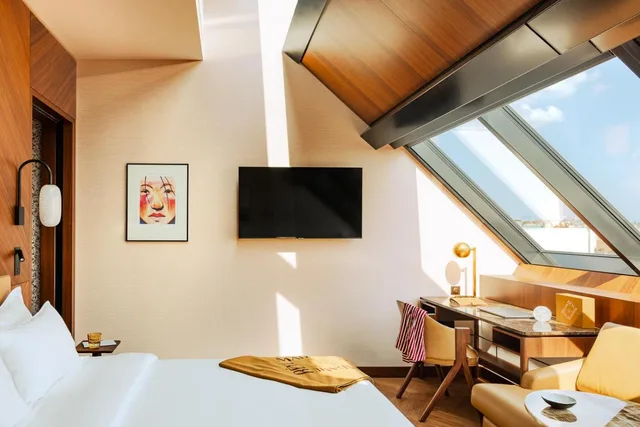 Atelier, Deluxe, King Bed, City View، Hotel Madame Reve 2/3