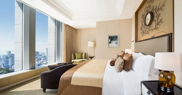 Executive, Suite, King Bed, with View, The St. Regis Osaka 1/2