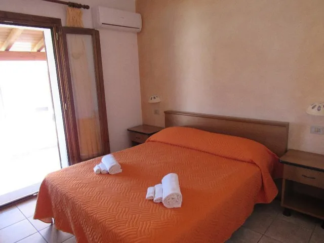 Classic, 2 Double Beds, Marina Manna Hotel Club Village 1/2