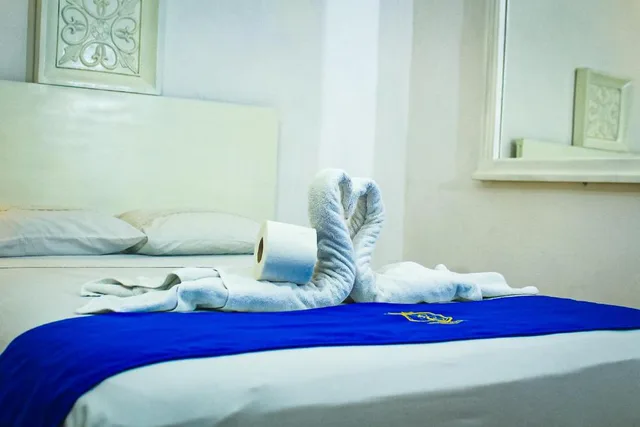 غرفة عائلية بسريرين مزدوجين بإطلالة على المسبح، Hotel Palacio Canton 5/10